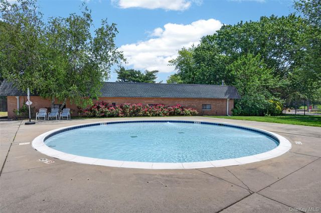 178 Fairview Circle, Middle Island, NY 11953