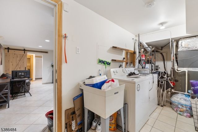 328 High St, Elizabeth City, NJ 07202