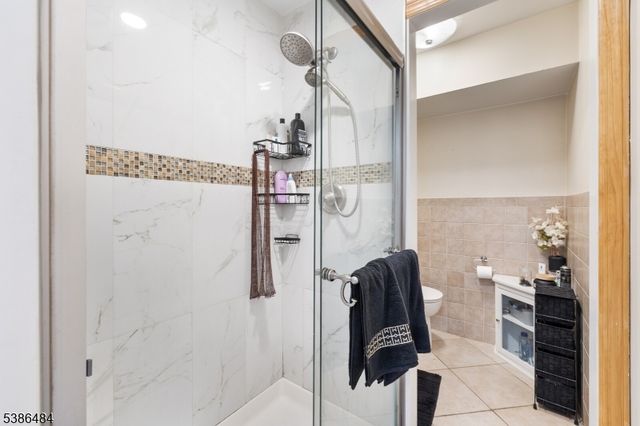 328 High St, Elizabeth City, NJ 07202