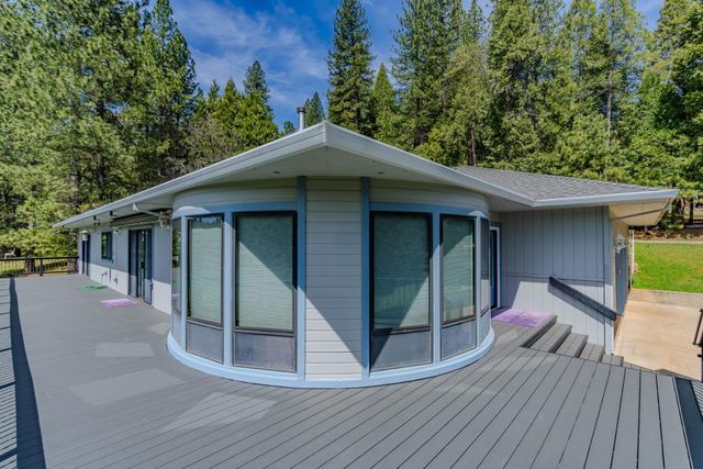 26158 Parkwood Drive East, Pioneer, CA 95666