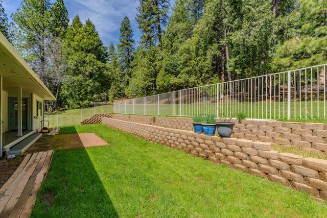 26158 Parkwood Drive East, Pioneer, CA 95666