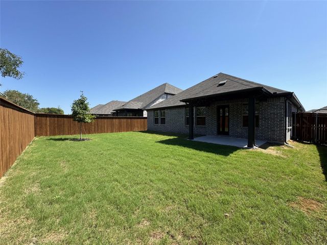 3720 Canyon Drive, Farmersville, TX 75442