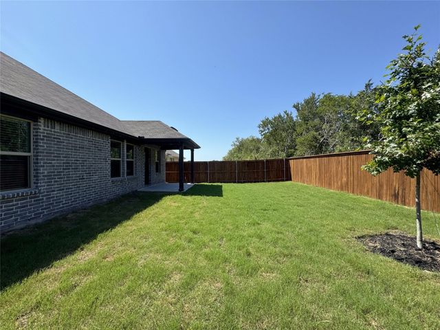 3720 Canyon Drive, Farmersville, TX 75442