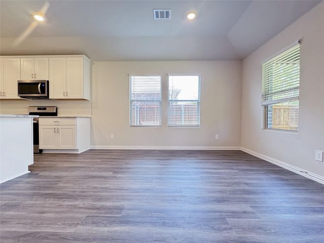 3720 Canyon Drive, Farmersville, TX 75442