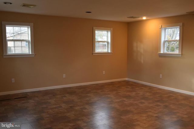 501 MULBERRY, Mechanicsburg, PA 17050