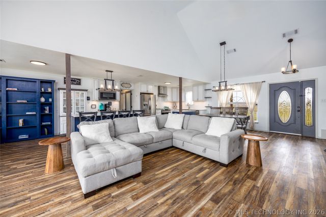 1522 Burney Cemetary, Calera, OK 74730