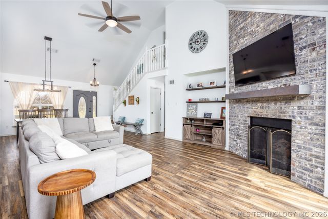 1522 Burney Cemetary, Calera, OK 74730