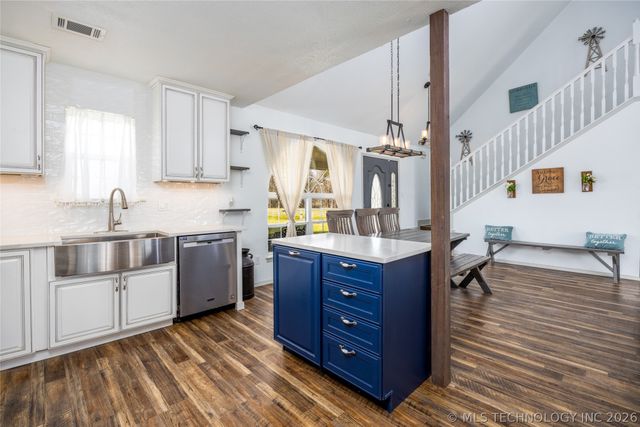 1522 Burney Cemetary, Calera, OK 74730