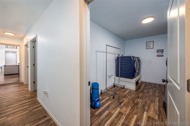 1522 Burney Cemetary, Calera, OK 74730