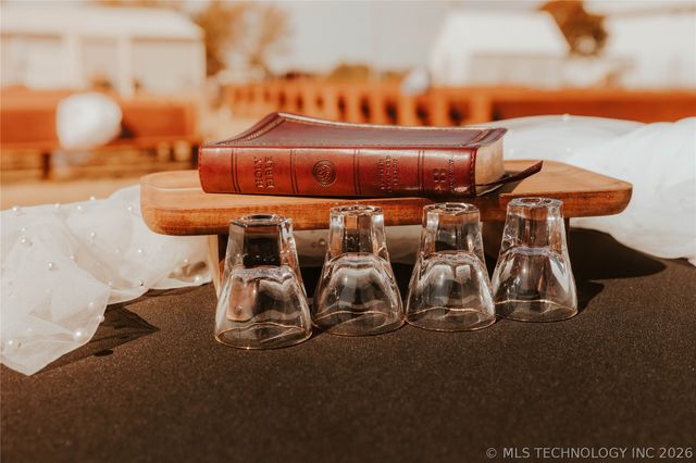 1522 Burney Cemetary, Calera, OK 74730