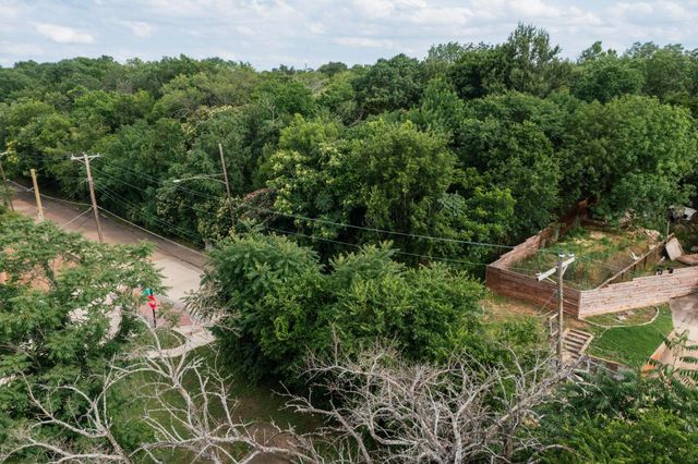 1610 Canyon Street, Dallas, TX 75203