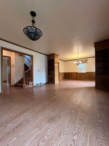 151 Edison Drive, Huntington, WV 25705