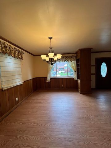 151 Edison Drive, Huntington, WV 25705