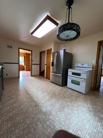 151 Edison Drive, Huntington, WV 25705