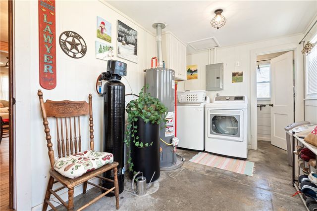 31678 295 Highway, Hindsville, AR 72738