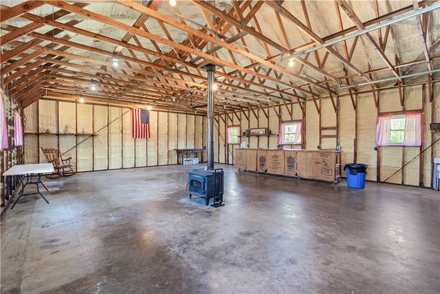 31678 295 Highway, Hindsville, AR 72738