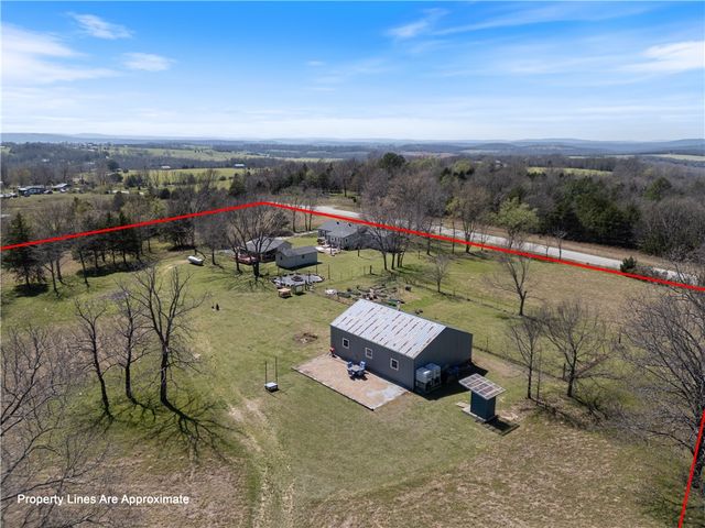 31678 295 Highway, Hindsville, AR 72738