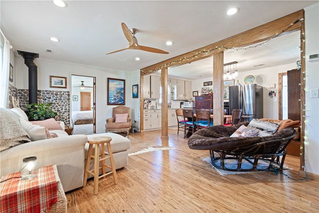 31678 295 Highway, Hindsville, AR 72738