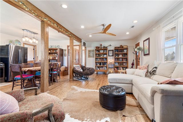 31678 295 Highway, Hindsville, AR 72738