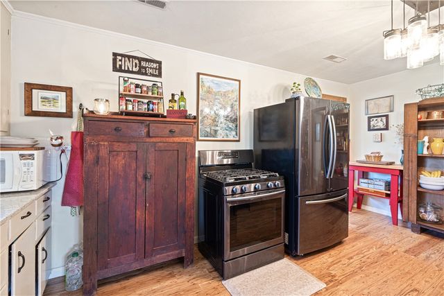 31678 295 Highway, Hindsville, AR 72738