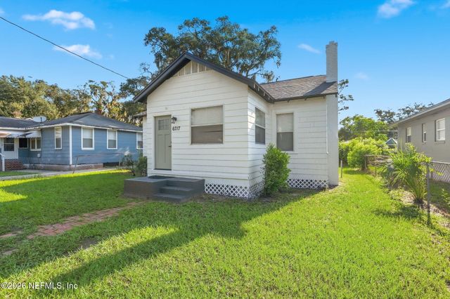 6717 N PEARL Street, Jacksonville, FL 32208