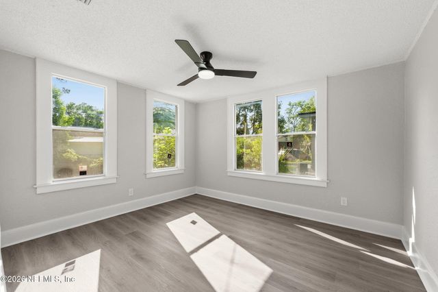 6717 N PEARL Street, Jacksonville, FL 32208