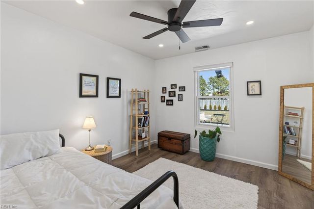 1920 Falling Sun CIR, Virginia Beach, VA 23454