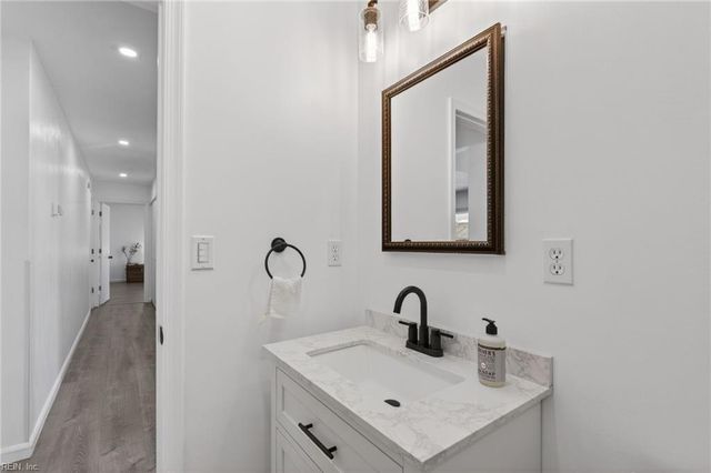 1920 Falling Sun CIR, Virginia Beach, VA 23454