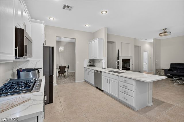 5016 Danube Avenue, Las Vegas, NV 89141