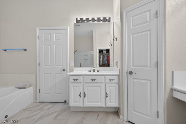 5016 Danube Avenue, Las Vegas, NV 89141