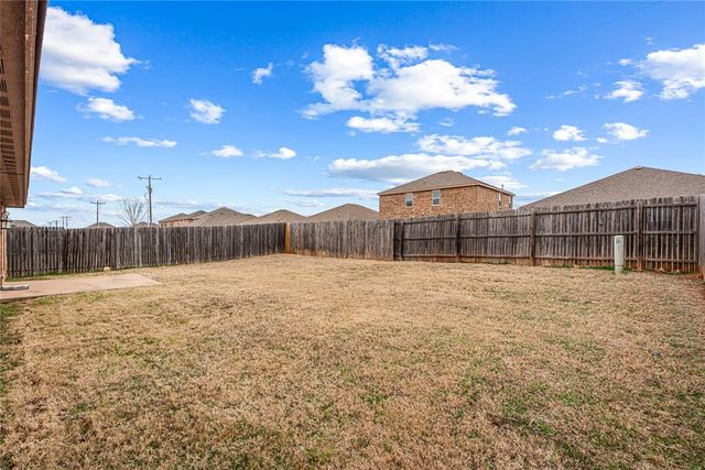 19416 Taggert Drive, Edmond, OK 73012