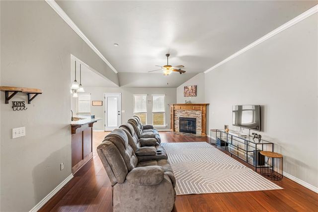 19416 Taggert Drive, Edmond, OK 73012