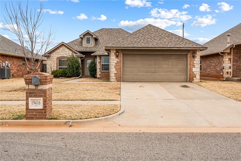 19416 Taggert Drive, Edmond, OK 73012