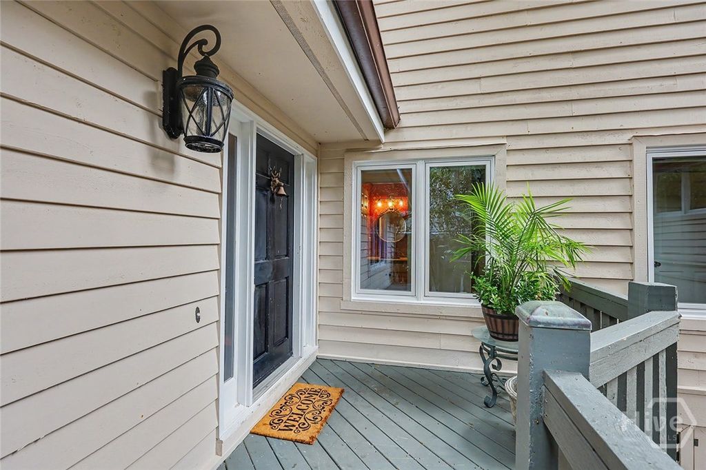 Image 6 of property listing at 3 Sky Sail Circle, Savannah, GA 31411