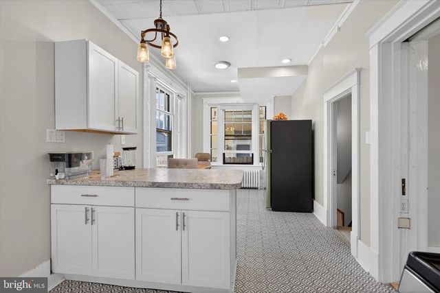 1222 GREEN ST, Harrisburg, PA 17102