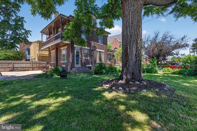 1222 GREEN ST, Harrisburg, PA 17102