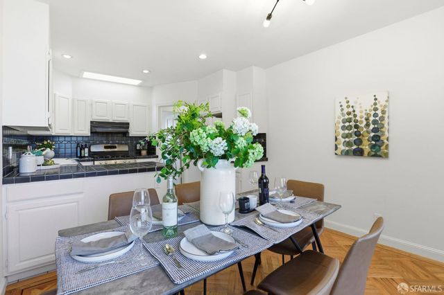 2243 43rd Avenue, San Francisco, CA 94122