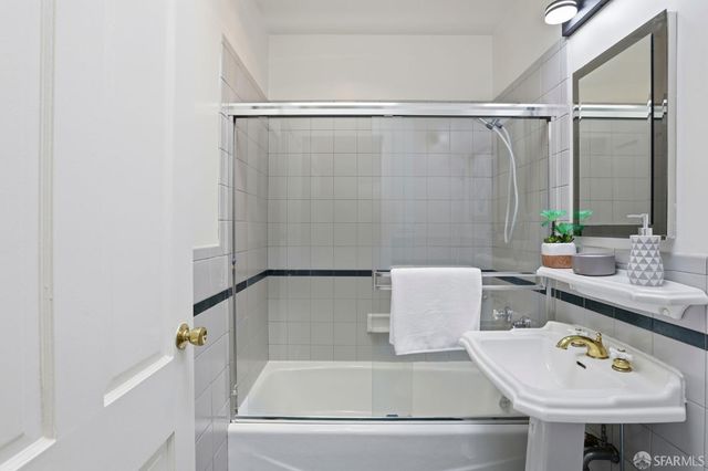 2243 43rd Avenue, San Francisco, CA 94122