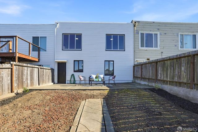 2243 43rd Avenue, San Francisco, CA 94122