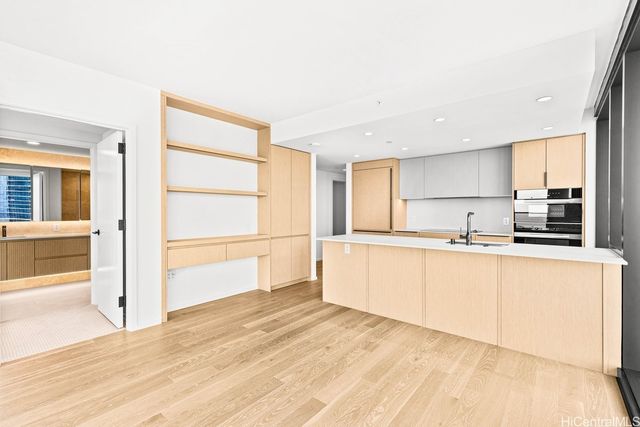 333 Ward Avenue 1900, Honolulu, HI 96814