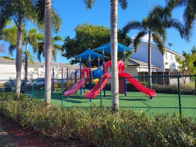 12055 SW 140th Ter 7-20, Miami, FL 33186