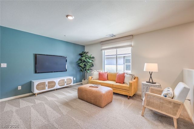 561 Mountain Robin Avenue, Henderson, NV 89011