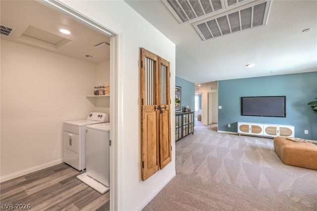 561 Mountain Robin Avenue, Henderson, NV 89011
