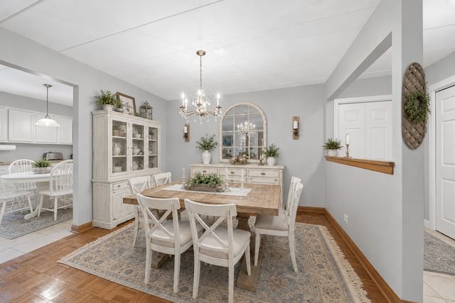 11012 S Theresa Circle 1C, Palos Hills, IL 60465