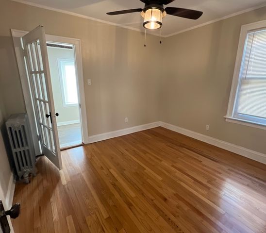 6636 S Marquette Drive, Chicago, IL 60637