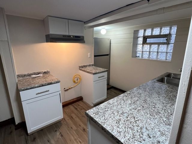 6636 S Marquette Drive, Chicago, IL 60637