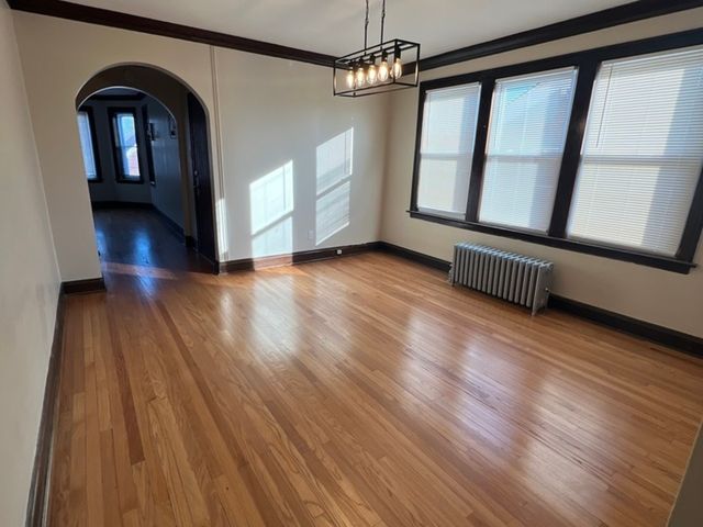 6636 S Marquette Drive, Chicago, IL 60637