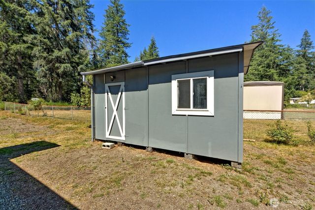 20 W Newberry Lane, Elma, WA 98541