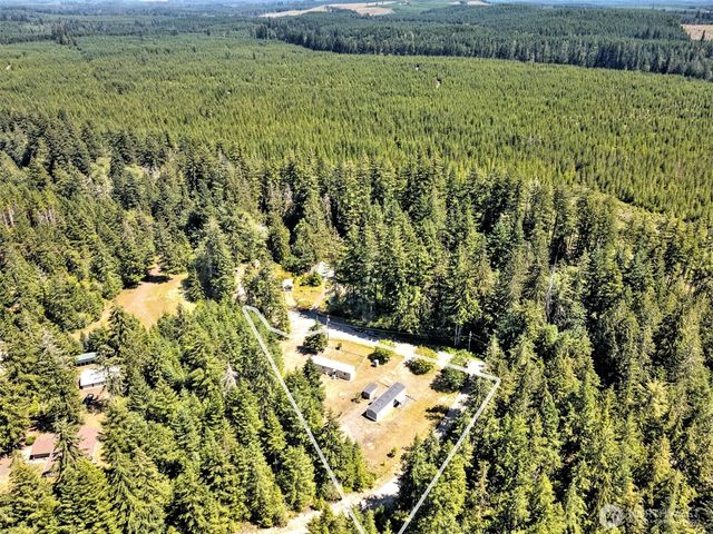 20 W Newberry Lane, Elma, WA 98541