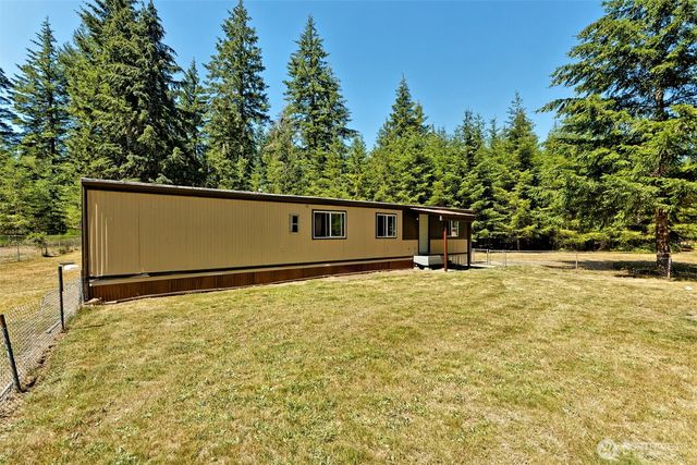 20 W Newberry Lane, Elma, WA 98541